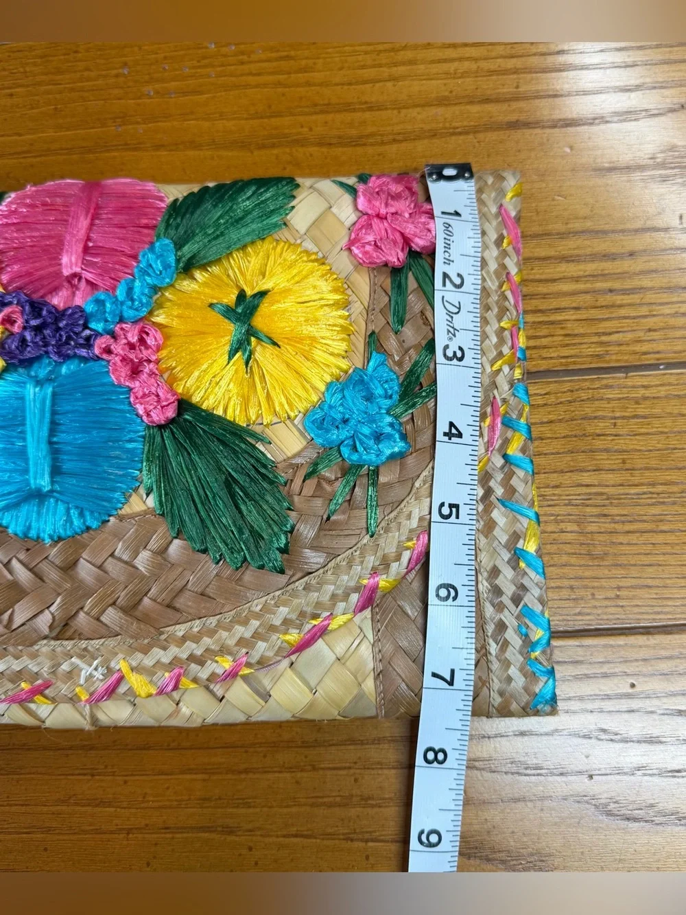 Vintage straw raffia